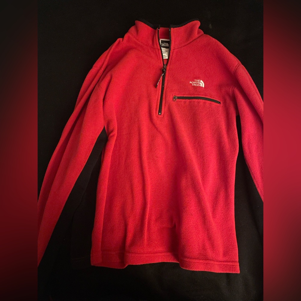 The North Face Pullover red and black men’s jacket